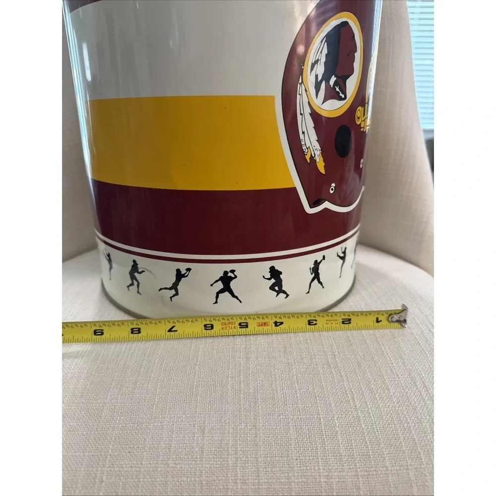 Washington Redskins Old Popcorn Container Empty Metal Trash Can With Lid 12.75